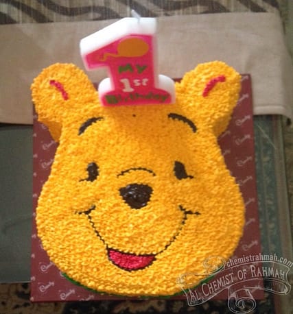 Kue Ultah Salfa Tema Winnie the Pooh
