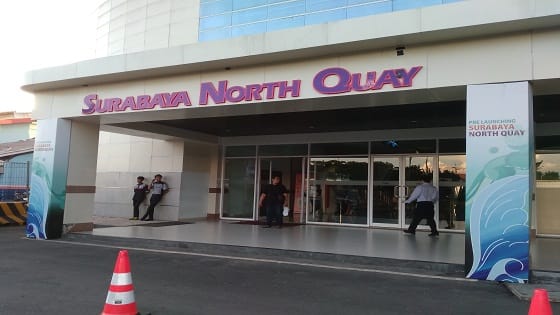 Depan Pintu Masuk ke Surabaya North Quay