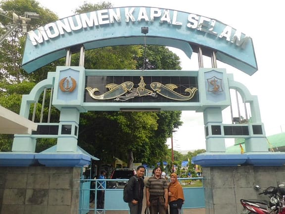 Monumen Kapal Selam di Kota Surabaya 