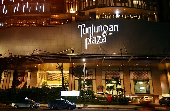 mall favorit surabaya tunjungan plaza